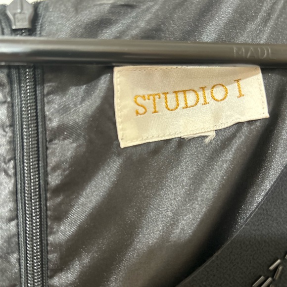 STUDIO 1 BLACK CHIFFON MIDI DRESS SLEEVELESS beaded front 22 inches bust 44 L - Picture 6 of 7